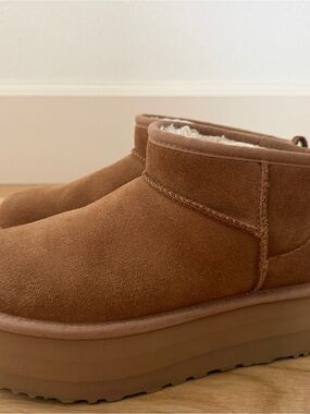 UGG Womens Double Platform Ankle Boots